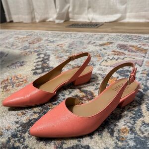 Naturalizer Banks Pointed Toe Flats Coral Peach Color